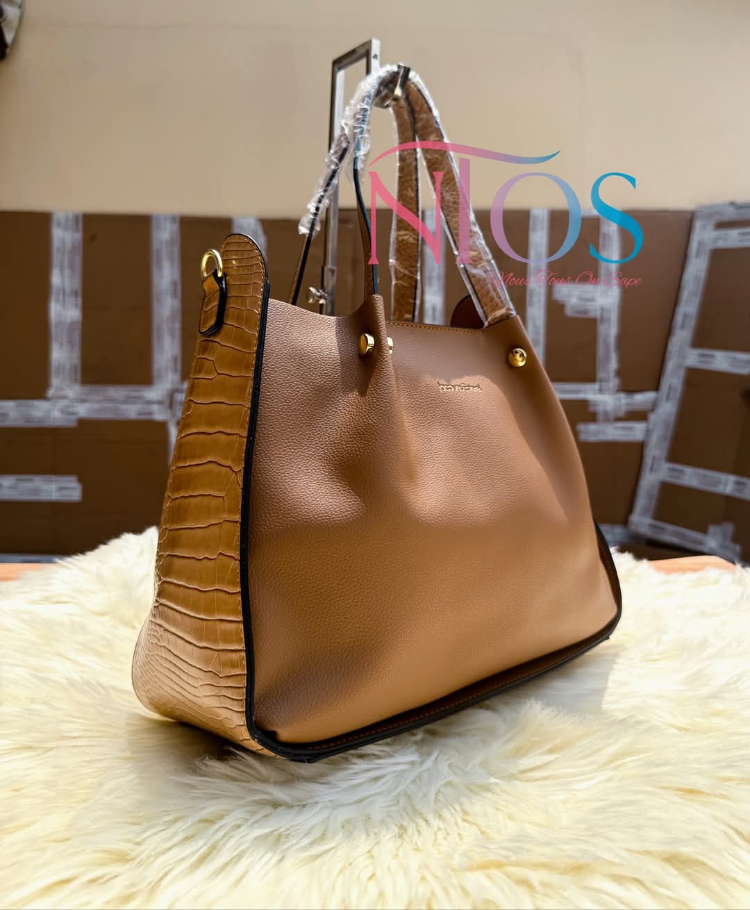 Sacs 👜 en cuir tout droit d' italien 💎