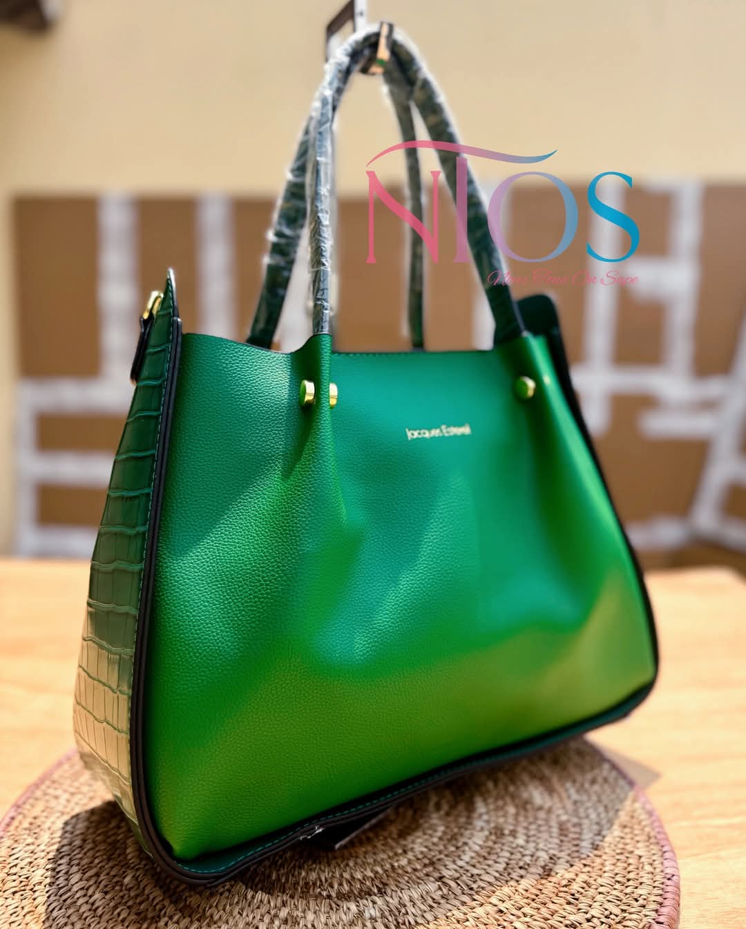 Sacs 👜 en cuir tout droit d' italien 💎
