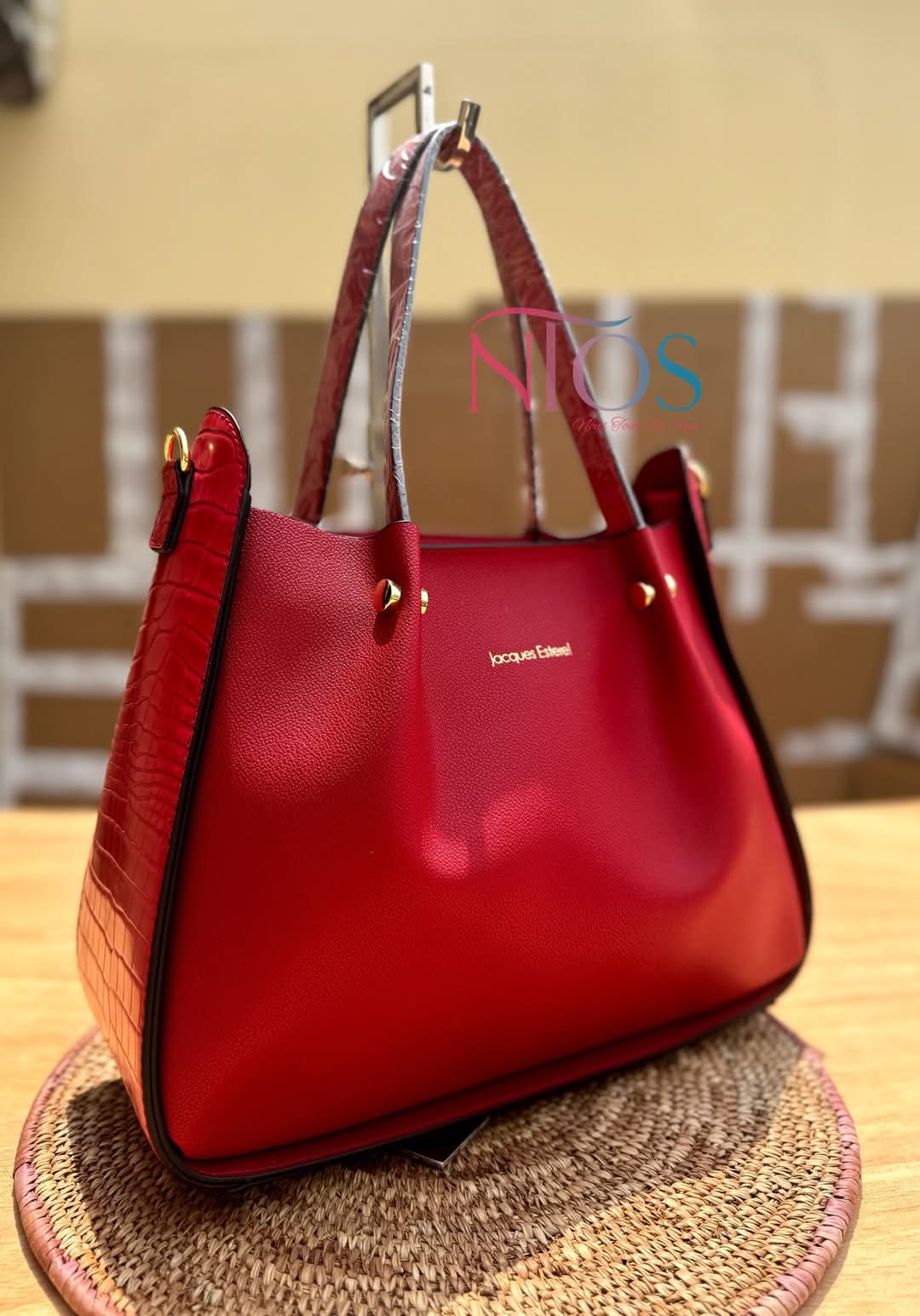 Sacs 👜 en cuir tout droit d' italien 💎